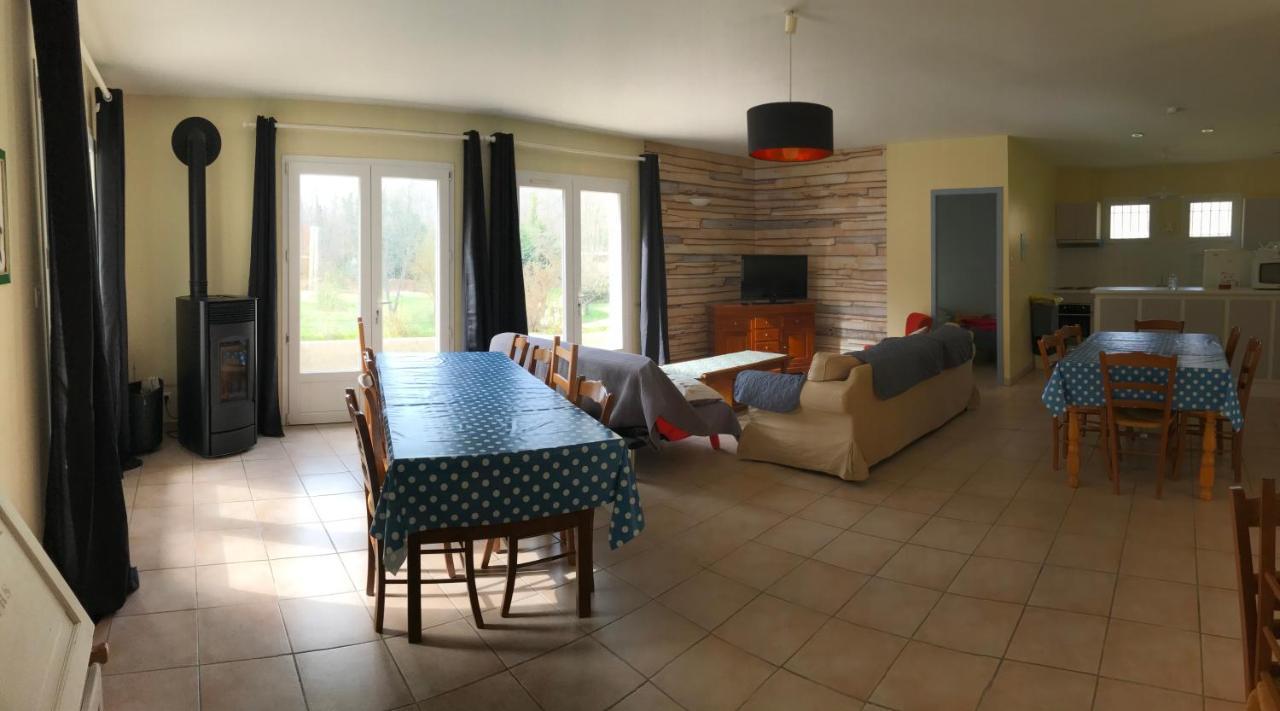 Complexe Des Oustalous Les Cabannes (Ariege) Exterior foto