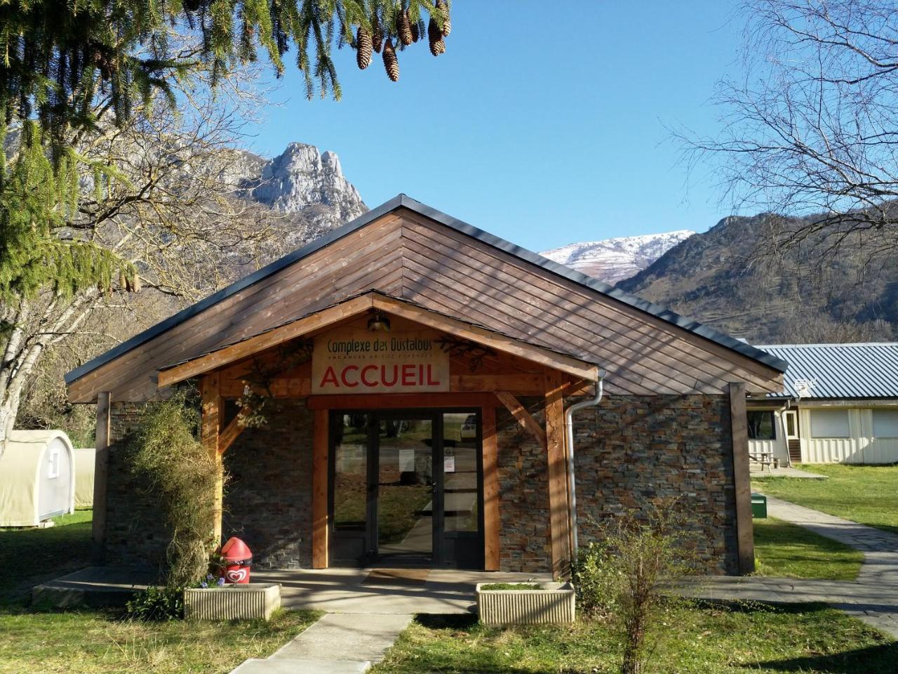 Complexe Des Oustalous Les Cabannes (Ariege) Exterior foto
